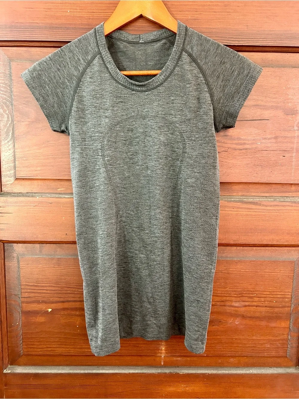 Lululemon Women’s Swiftly Tech Short Sleeve Scoop